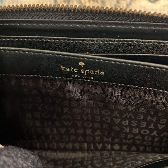 Sleek long black kate spade wallet - Picture 8 of 8